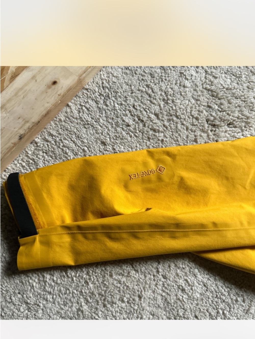 Arc'teryx Yellow Men's Rain Shell Jacket - Picture 3 of 8